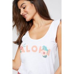 Etam - Top piżamowy Aloha. Białe piżamy damskie Etam, xs, z nadrukiem, z bawełny, bez kołnierzyka. W wyprzedaży za 49,90 zł.