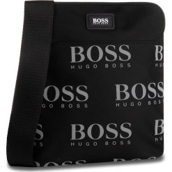 Saszetka BOSS - Iconic 50402921 001. Czarne torby męskie skórzane Boss, bez wzorów, z materiału, młodzieżowe. W wyprzedaży za 289,00 zł.