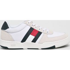 Tommy Jeans - Buty. Białe buty sportowe męskie Tommy Jeans, z jeansu, bez zapięcia. W wyprzedaży za 219,90 zł.