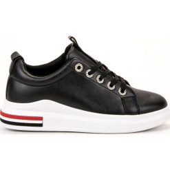 SHELOVET Czarne Buty Sportowe. Czarne buty sportowe damskie SHELOVET, bez wzorów, sportowe. W wyprzedaży za 99,00 zł.