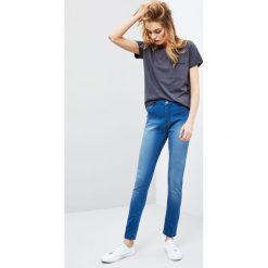 Jeansy typu jeggins. Jeansy damskie Moodo, xs. Za 19,99 zł.