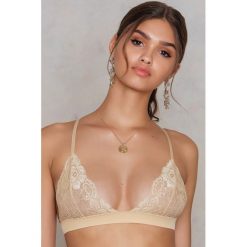 Biustonosze bardotka: NA-KD Lingerie Koronkowy biustonosz – Beige,Nude
