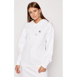 Bluza Calvin Klein Jeans Europe J20J213903. Białe bluzy damskie Calvin Klein Jeans, s, bez wzorów, z bawełny, bez rękawów, bez kaptura. Za 449,00 zł.