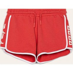 Pepe Jeans - Szorty dziecięce Elle. Żółte spodenki dziewczęce Pepe Jeans, bez wzorów, z elastanu, sportowe. Za 159,90 zł.