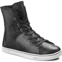 Botki UGG - W Croft 1009214 W/Blk. Czarne botki damskie skórzane marki Ugg, na sznurówki. W wyprzedaży za 399,00 zł.