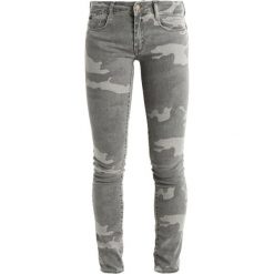 Le Temps Des Cerises BALIA Jeans Skinny Fit khaki. Brązowe boyfriendy damskie Le Temps Des Cerises. Za 399,00 zł.
