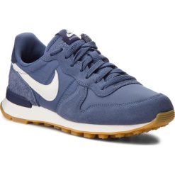 Buty NIKE - Internationalist 828407 412 Diffused Blue/Summit White. Niebieskie buty sportowe damskie Nike, na co dzień, bez wzorów, z zamszu, bez obcasa, na płaskiej podeszwie, bez zapięcia. W wyprzedaży za 269,00 zł.