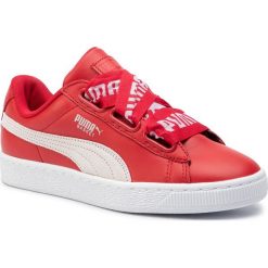 Sneakersy PUMA - Basket Heart De Wn's 364082 03 Toreador/PumaWhite. Czerwone półbuty damskie Puma, na co dzień, bez wzorów, ze skóry, bez obcasa, na płaskiej podeszwie, bez zapięcia. W wyprzedaży za 199,99 zł.