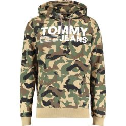 Kardigany męskie: Tommy Jeans Bluza z kapturem camo print
