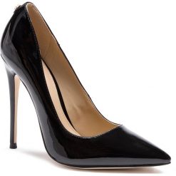 Szpilki GUESS - Felyx2 FL6FLY PAF08 BLACK. Czarne półbuty damskie Guess, z aplikacjami, ze skóry ekologicznej, bez obcasa, na obcasie, bez zapięcia. W wyprzedaży za 469,00 zł.