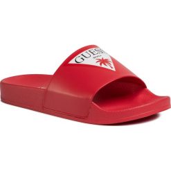 Klapki GUESS - E02Z07 BB00F G587. Czerwone klapki damskie Guess, z aplikacjami, ze skóry ekologicznej, bez obcasa. W wyprzedaży za 119,00 zł.