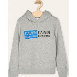 Calvin Klein Jeans - Bluza dziecięca 128-176 cm. Białe bluzy chłopięce Calvin Klein Jeans, z aplikacjami, z bawełny, bez rękawów, z kapturem. Za 299,90 zł.