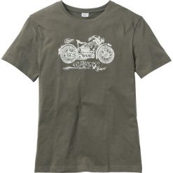 T-shirt bonprix ciemnooliwkowy. Zielone koszulki męskie bonprix, xl, z nadrukiem, bez kołnierzyka, bez rękawów. Za 29,99 zł.