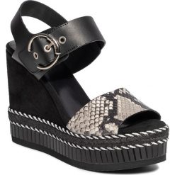 Espadryle KANNA - 20KV20274 Diamant Off White/Vaq. Negro. Czarne espadryle damskie Kanna, bez wzorów, ze skóry, bez obcasa, na obcasie. Za 549,00 zł.