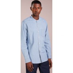 J.CREW SLIM FIT Koszula indigo. Białe koszule męskie slim marki J.CREW, z bawełny. Za 409,00 zł.