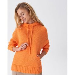 Sweter z kapturem oversize - Pomarańczowy. Pomarańczowe swetry damskie House, s, bez wzorów, bez rękawów, z kapturem. Za 89,99 zł.