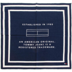 Chusta TOMMY JEANS - Tju Logo Bandana AU0AU00372 496. Niebieskie chusty damskie Tommy Jeans, z bawełny. Za 129,00 zł.