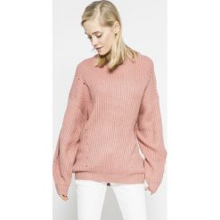 Vero Moda - Sweter Echo. Różowe swetry damskie marki Vero Moda, s, bez wzorów, z dzianiny, z krótkim rękawem, krótkie, bez kaptura. W wyprzedaży za 59,90 zł.