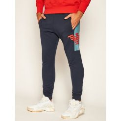 Spodnie dresowe EA7 Emporio Armani 3HPP75 PJ05Z 1554. Niebieskie jeansy męskie EA7 Emporio Armani, xl, bez wzorów. W wyprzedaży za 369,00 zł.