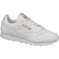 Białe Buty Reebok Classic Leather W 2232. Białe buty sportowe damskie Reebok, bez wzorów, ze skóry, sportowe, reebok classic. W wyprzedaży za 349,00 zł.