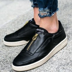Buty Reebok Club C 85 Zip "Black" (BS6608). Buty sportowe damskie Reebok. Za 199,99 zł.