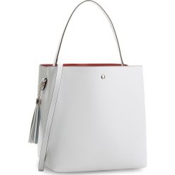 Torebka CREOLE - K10427 Biały Gr. Skóra. Białe torebki klasyczne damskie Creole, bez wzorów, ze skóry, eleganckie, bez dodatków. Za 329,00 zł.