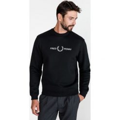Fred Perry Bluza Czarny. Czarne bluzy męskie Fred Perry, xxl, z haftami, z bawełny, bez kołnierzyka, bez rękawów, bez kaptura. Za 531,95 zł.