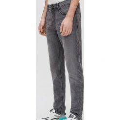 Jeansy slim - Szary. Szare jeansy męskie Cropp, m, bez wzorów. Za 129,99 zł.