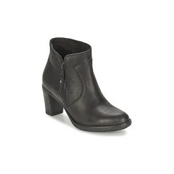 Botki PLDM by Palladium SPRING CT. Czarne botki damskie PLDM by Palladium, bez obcasa, bez zapięcia. W wyprzedaży za 419,40 zł.