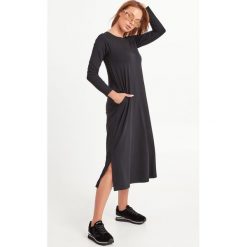 SUKIENKA ANCONA MAX MARA LEISURE. Sukienki damskie Max Mara Leisure, l, bez wzorów, eleganckie, bez kołnierzyka, bez rękawów. Za 719,00 zł.