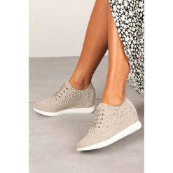 Półbuty sergio leone sneakersy ażurowe na ukrytym koturnie sznurowane szare pb122. Szare koturny damskie Sergio Leone, bez obcasa, na koturnie, na sznurówki. Za 128,99 zł.