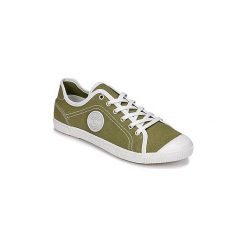 Buty Pataugas BAHER-T-KAKI. Zielone trampki i tenisówki damskie marki Pataugas, bez wzorów, bez zapięcia. Za 279,20 zł.