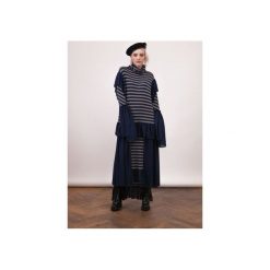 Sukienka Stripes and Flabans. Niebieskie sukienki damskie Girl Little Boy, s, bez wzorów, z elastanu, bez kołnierzyka, z długim rękawem, długie, maxi. Za 990,00 zł.