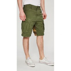 G-Star Raw - Szorty. Zielone spodenki i szorty męskie G-Star RAW, bez wzorów, z bawełny, retro. W wyprzedaży za 399,90 zł.