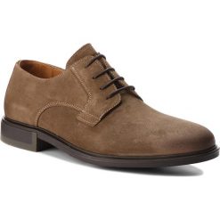 Półbuty TOMMY HILFIGER - Color Block Heel Suede Shoe FM0FM01617 Shitake 012. Zielone półbuty męskie TOMMY HILFIGER, na co dzień, bez wzorów, ze skóry, bez zapięcia. W wyprzedaży za 419,00 zł.