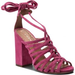 Sandały TWINSET - Sandalo CS8TDL Provocateur Pink 00803. Różowe klapki damskie marki Twinset, bez wzorów, ze skóry, bez obcasa, na obcasie. W wyprzedaży za 649,00 zł.