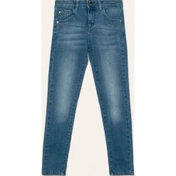 Guess Jeans - Jeansy dziecięce 125-175 cm. Niebieskie jeansy dziewczęce Guess Jeans, z aplikacjami, z elastanu. Za 219,90 zł.