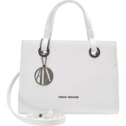 Torebki klasyczne damskie: Armani Exchange BAG Torebka bianco