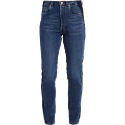Boyfriendy damskie: Gestuz Jeansy Straight Leg stone blue