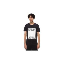 T-shirty z krótkim rękawem Calvin Klein Jeans J30J309839 BOC LOG. Czarne t-shirty męskie Calvin Klein Jeans, xxl, bez wzorów, z jeansu, bez kołnierzyka, krótkie. Za 153,39 zł.