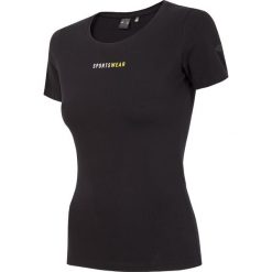 T-shirt damski TSD267 - głęboka czerń. Czarne t-shirty damskie 4f, bez wzorów, bez kołnierzyka. Za 29,99 zł.