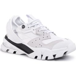 Sneakersy CALVIN KLEIN JEANS - Clarice B4R0882 White. Białe półbuty damskie Calvin Klein Jeans, z jeansu. Za 979,00 zł.