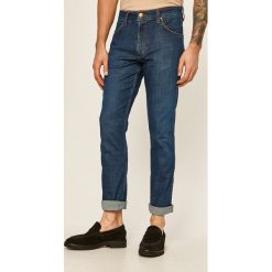 Wrangler - Jeansy W15QQ1150. Niebieskie jeansy męskie Wrangler, bez wzorów. Za 319,90 zł.