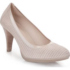 Buty damskie. Czarne czółenka damskie Wittchen, na ślub cywilny, bez wzorów, ze skóry, bez obcasa, na obcasie. W wyprzedaży za 279,90 zł.