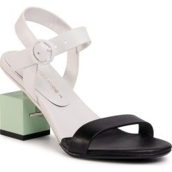 Sandały UNITED NUDE - Cube Sandal Mid 10406645149 Shadow. Czarne klapki damskie United Nude, bez wzorów, ze skóry, bez obcasa. W wyprzedaży za 969,00 zł.