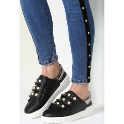Czarne Buty Sportowe Bye Bye Love. Czarne buty sportowe damskie vices, bez wzorów, sportowe. Za 49,99 zł.