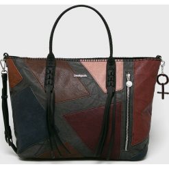 Desigual - Torebka. Torby damskie na zakupy Desigual, w paski, z poliesteru, na ramię, duże, bez dodatków. W wyprzedaży za 219,90 zł.