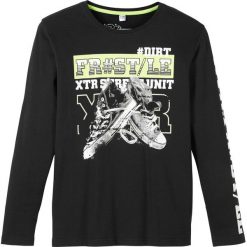 Shirt chłopięcy z długim rękawem, Slim Fit bonprix czarny. Czarne koszule chłopięce bonprix, z nadrukiem, z bawełny, bez kołnierzyka, z długim rękawem, długie. Za 29,99 zł.