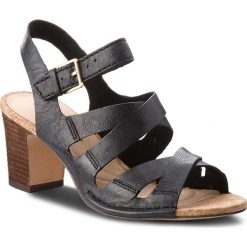 Sandały CLARKS - Spiced Ava 261318224 Black Leather. Czarne klapki damskie marki Clarks, bez wzorów, ze skóry, bez obcasa, na obcasie. W wyprzedaży za 229,00 zł.