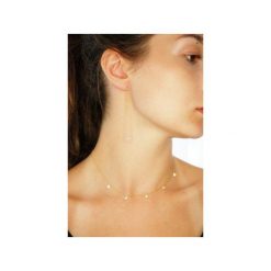 Srebrny pozłacany naszyjnik choker z cyrkoniami. Żółte kolczyki damskie Atdiament, z cyrkonią, srebrne. Za 149,00 zł.